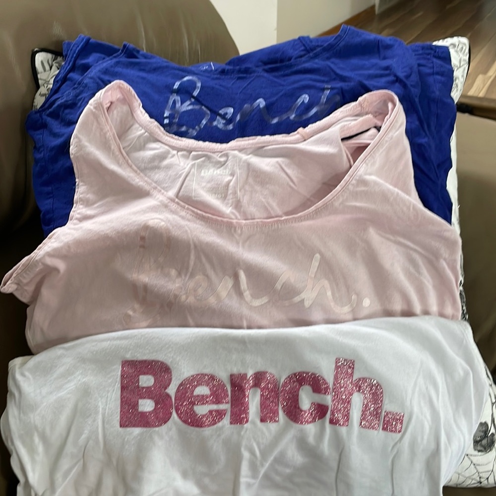 3 Bench tanks
